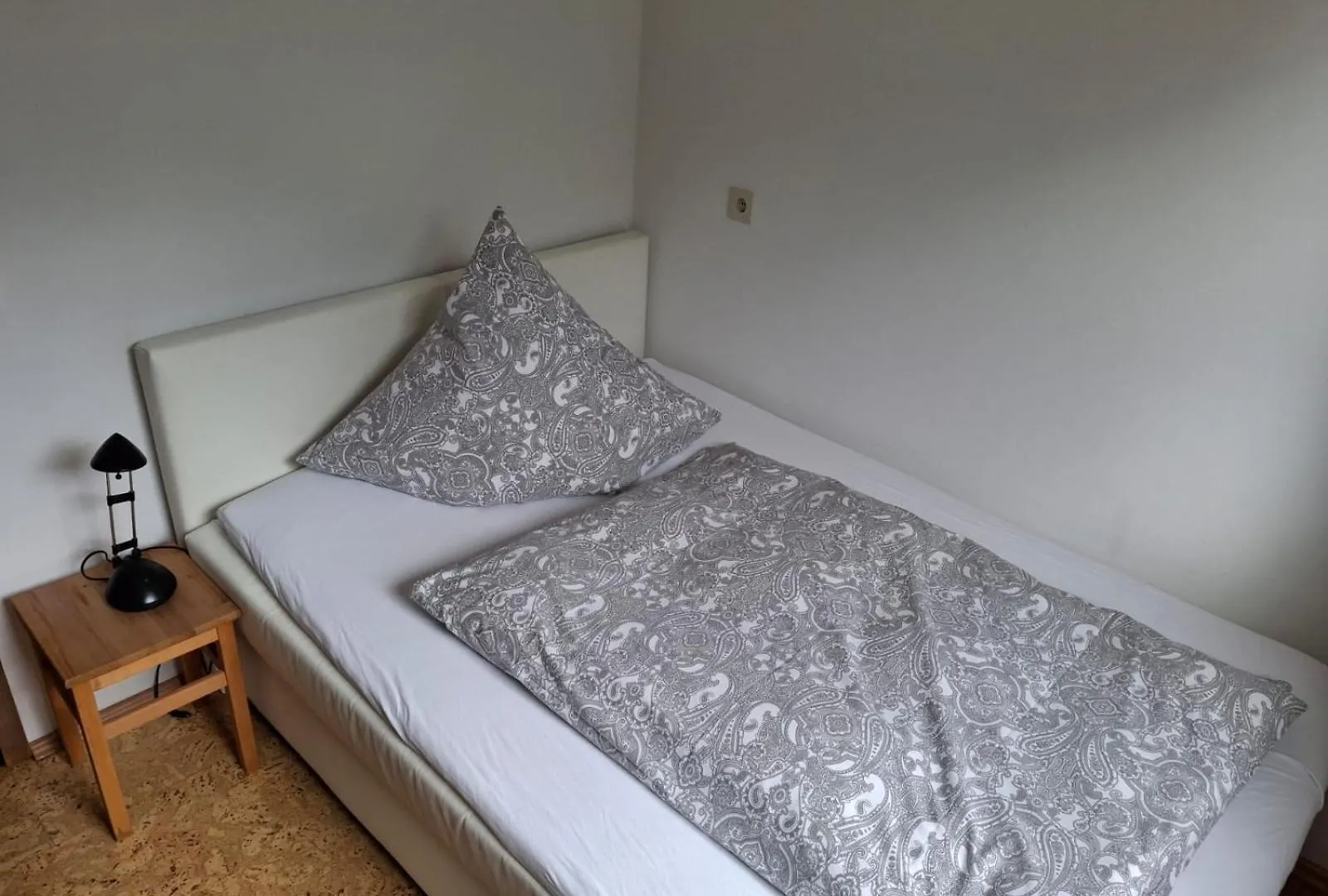 Ferienwohnung Rhoenauszeit Stockheim  Germany