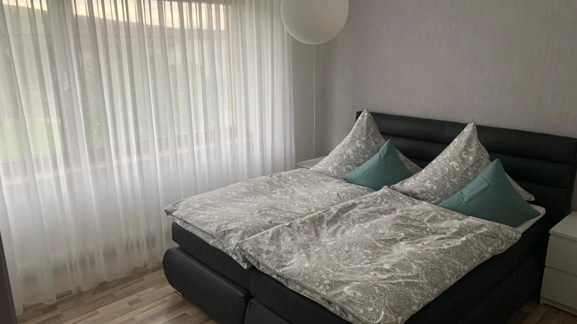 Apartment Ferienwohnung Rhoenauszeit Stockheim